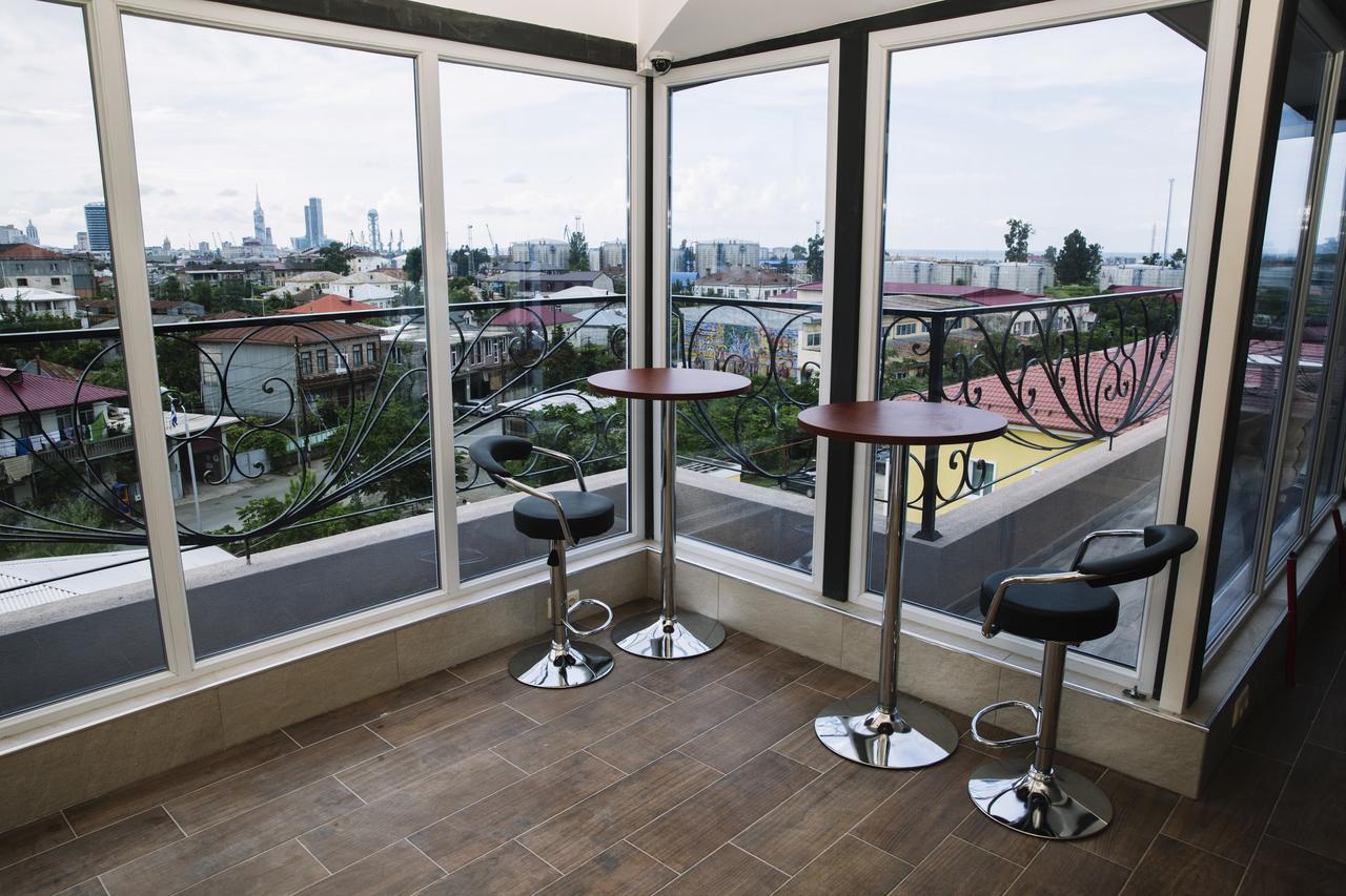 Hotel Maria Batumi Bagian luar foto